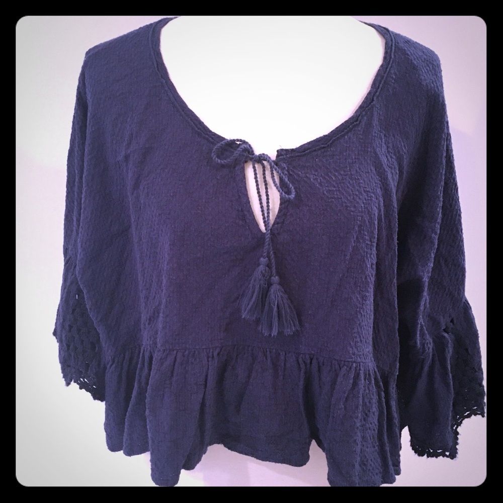 🌼 Free People 3/4 Bell Sleeve Knit Top 🌼